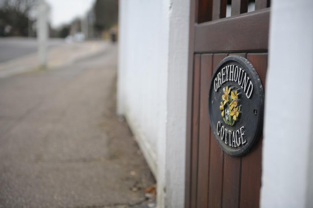 The Greyhound Cottage Chigwell Buitenkant foto