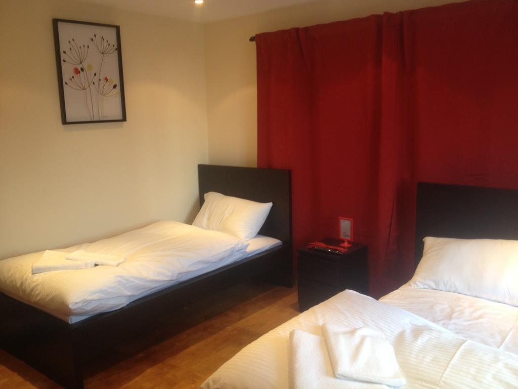 The Greyhound Cottage Chigwell Buitenkant foto