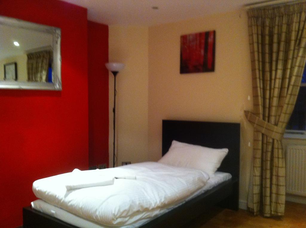 The Greyhound Cottage Chigwell Kamer foto
