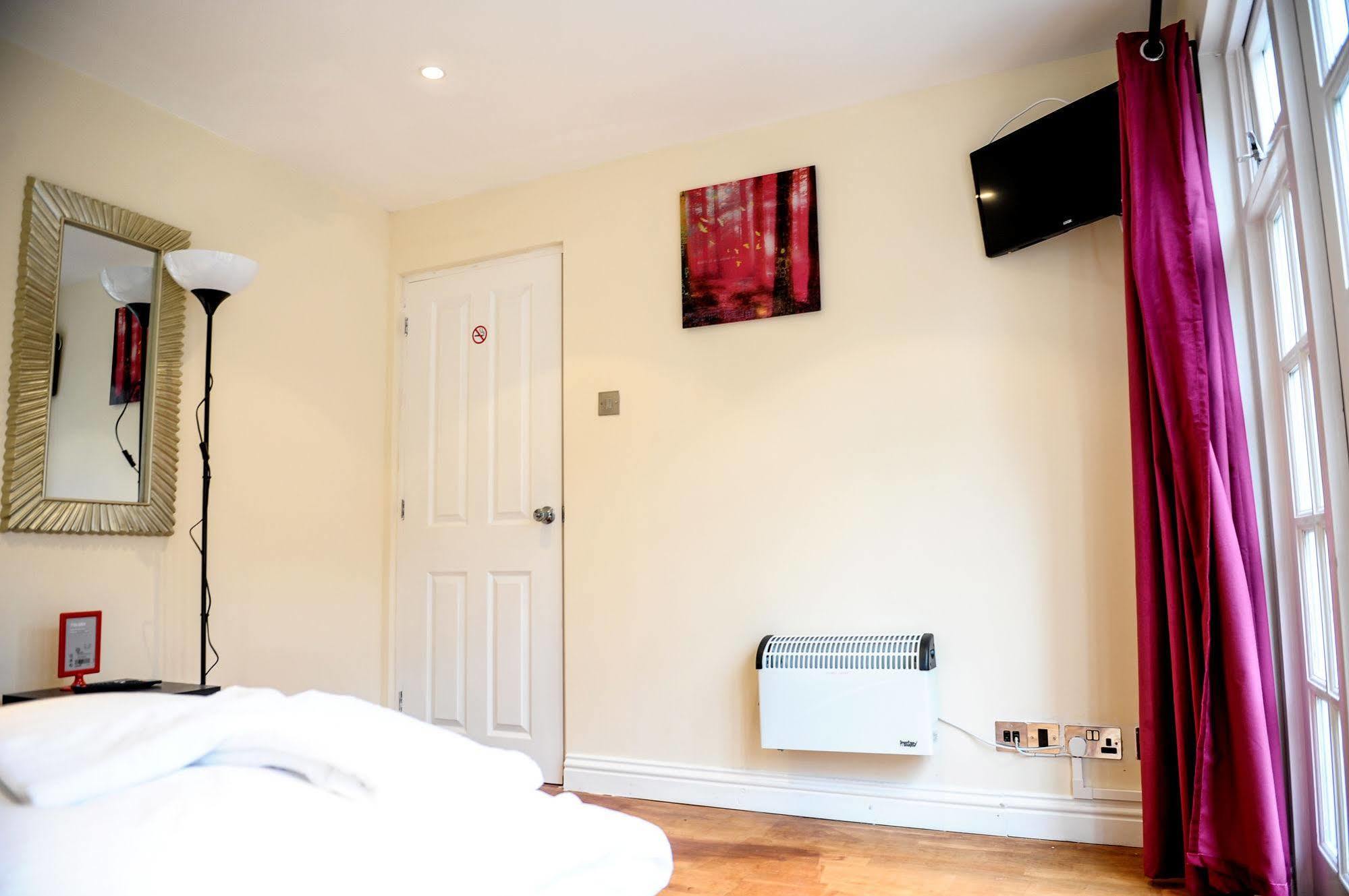 The Greyhound Cottage Chigwell Buitenkant foto