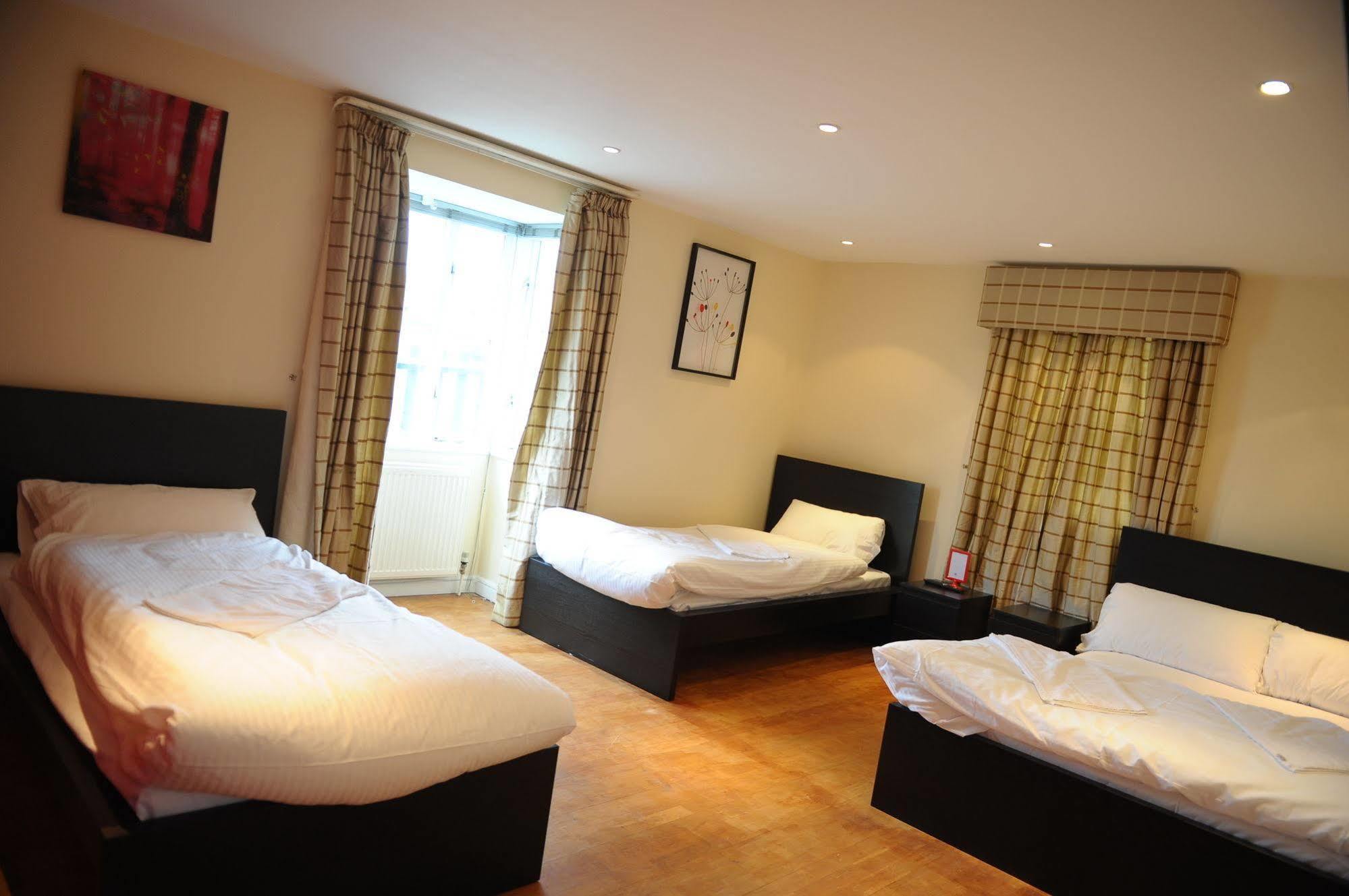 The Greyhound Cottage Chigwell Buitenkant foto