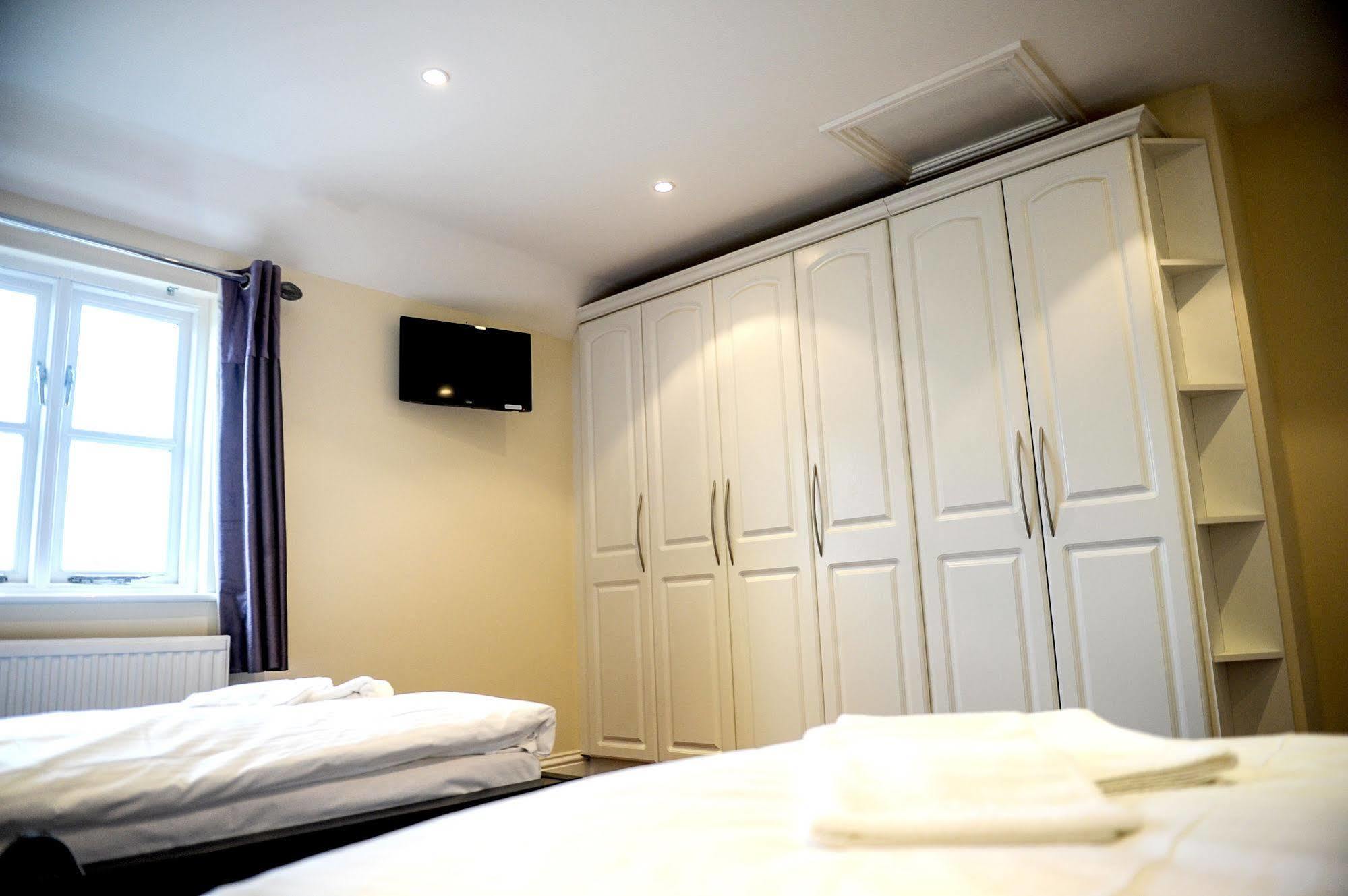 The Greyhound Cottage Chigwell Buitenkant foto